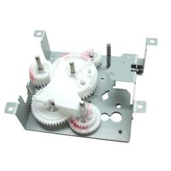 RM1-2909-000CN - Feed drive assembly - Six gears mounted on a plate on right side of 500 sheet paper feeder assembly